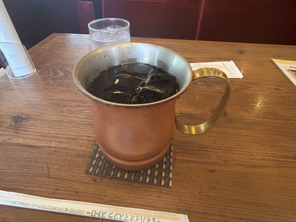アイスコーヒーLサイズ(¥680)