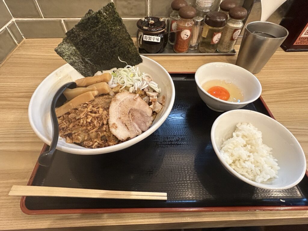 無料生卵と追い飯もセットで
