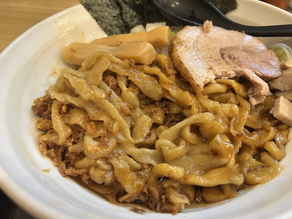 特徴的な麺